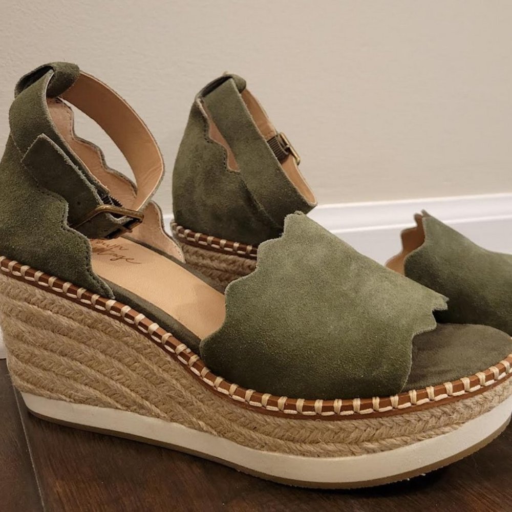 NWOT Crown Vintage Olive Green Size 7 Espadrille Wedge Sandal